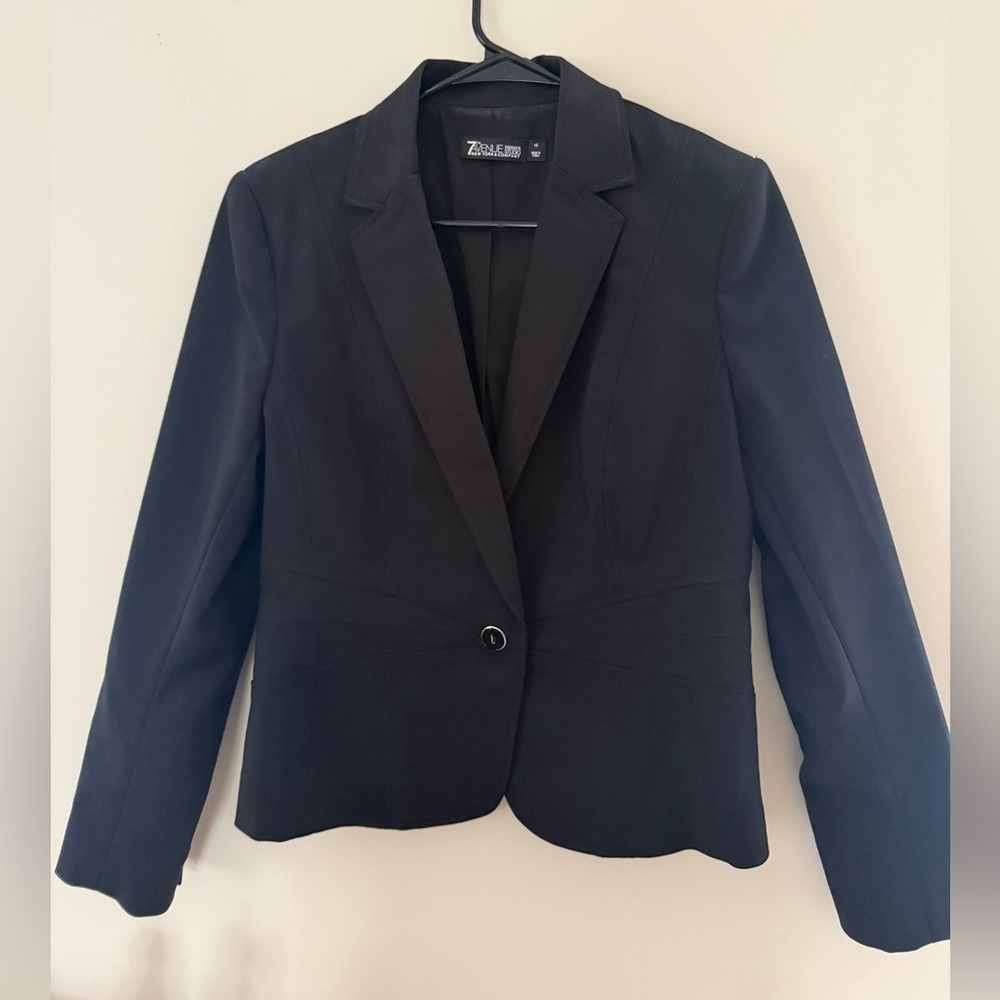 New York & Company 7th Avenue Black Blazer - Picture 2 of 4